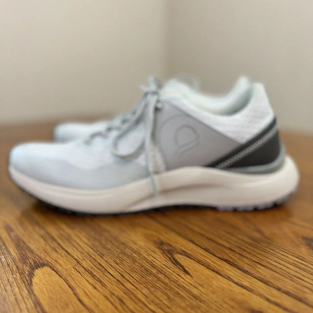 Strole Response Sneakers Mens‎ 11 Grey White Athletic Running Shoes S829M